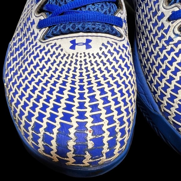 UNDER ARMOUR Clutch Fit Blue/ White Athletic Shoe Mens Size 11.5 (1246931-400) - Picture 2 of 12
